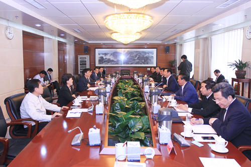 總局和最高檢兩部門(mén)領(lǐng)導(dǎo)進(jìn)行工作會(huì)談1